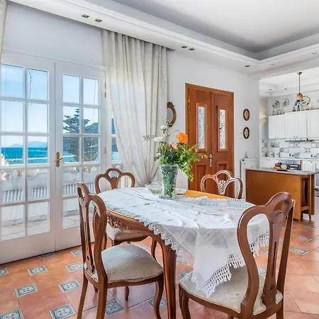 Akrothea Villa