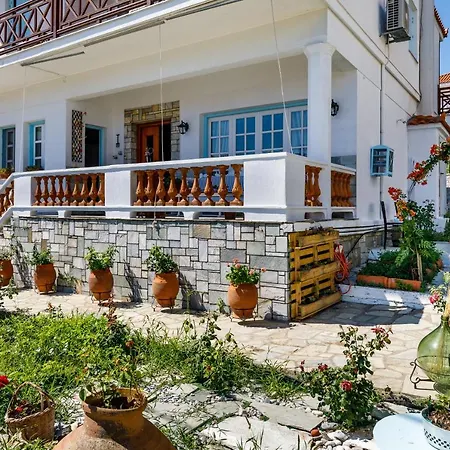 فيلة Akrothea سكوبيلوس تاون