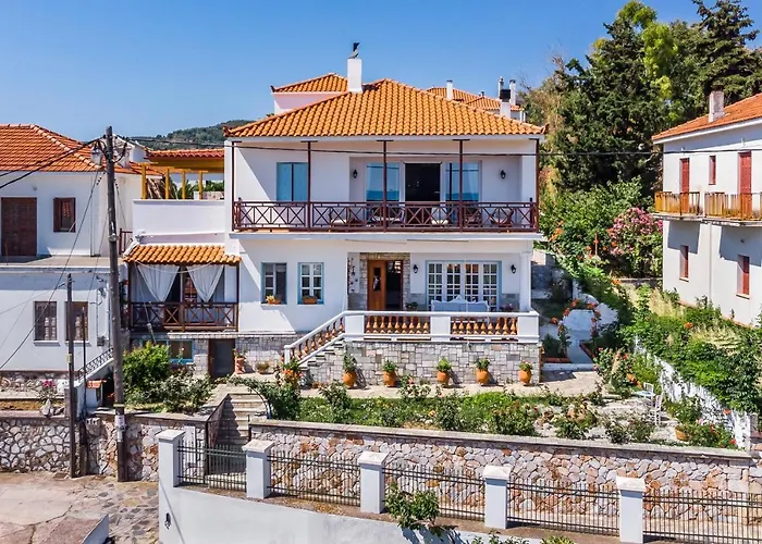 Akrothea Città di Skopelos